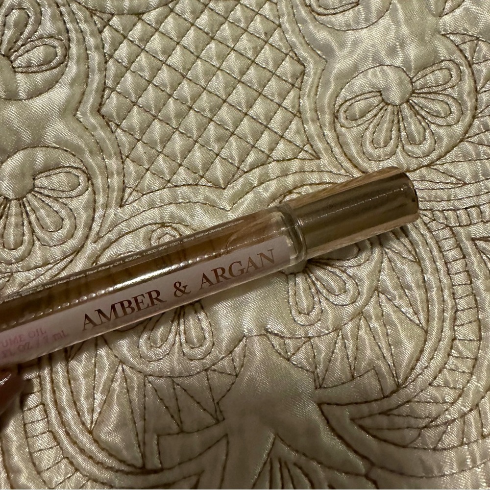 BBW Amber & Argan Perfume Oil .23oz